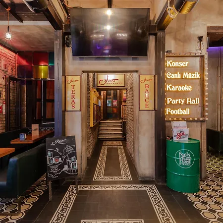 Sanat Hostel Taksim-3